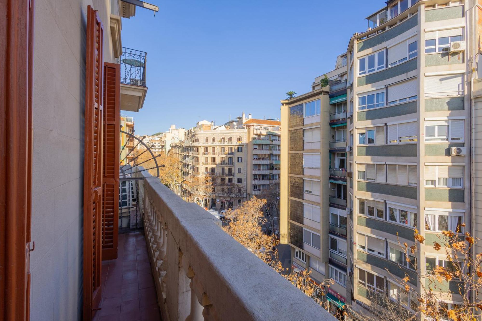 Housalia Sagrada Familia Views, Barcelona